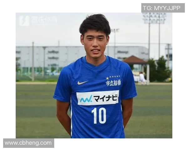 1米7年轻足球星展现惊人技术潜力成未来巨星的希望